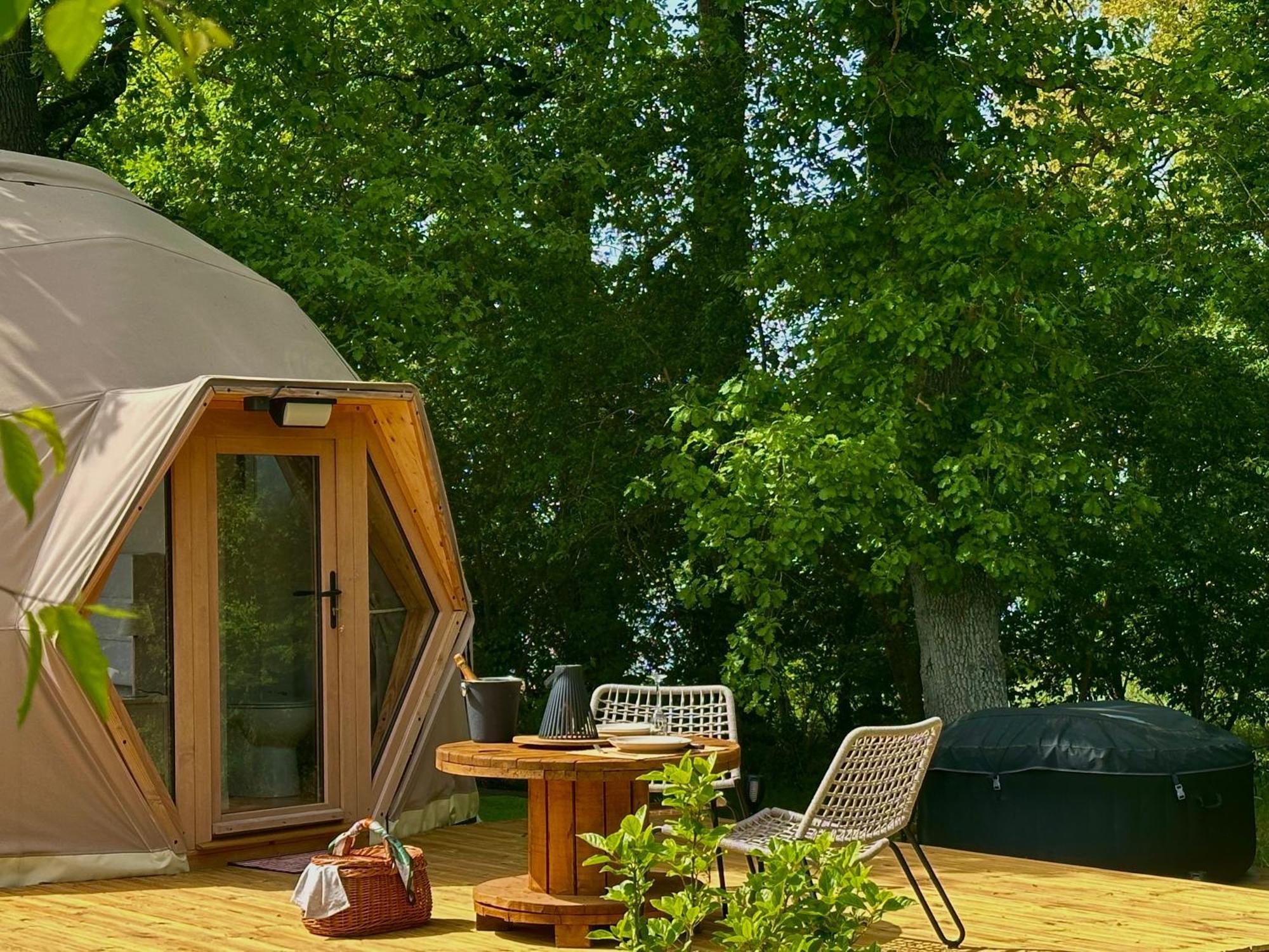 Dome Pathome Catonvielle Exteriör bild